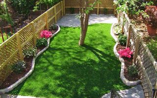garden ideas for small backyard